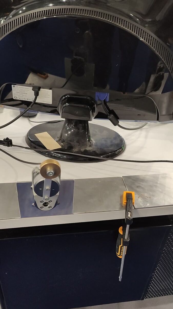 Double-pendulum hardware at the A+R Expo 2026
