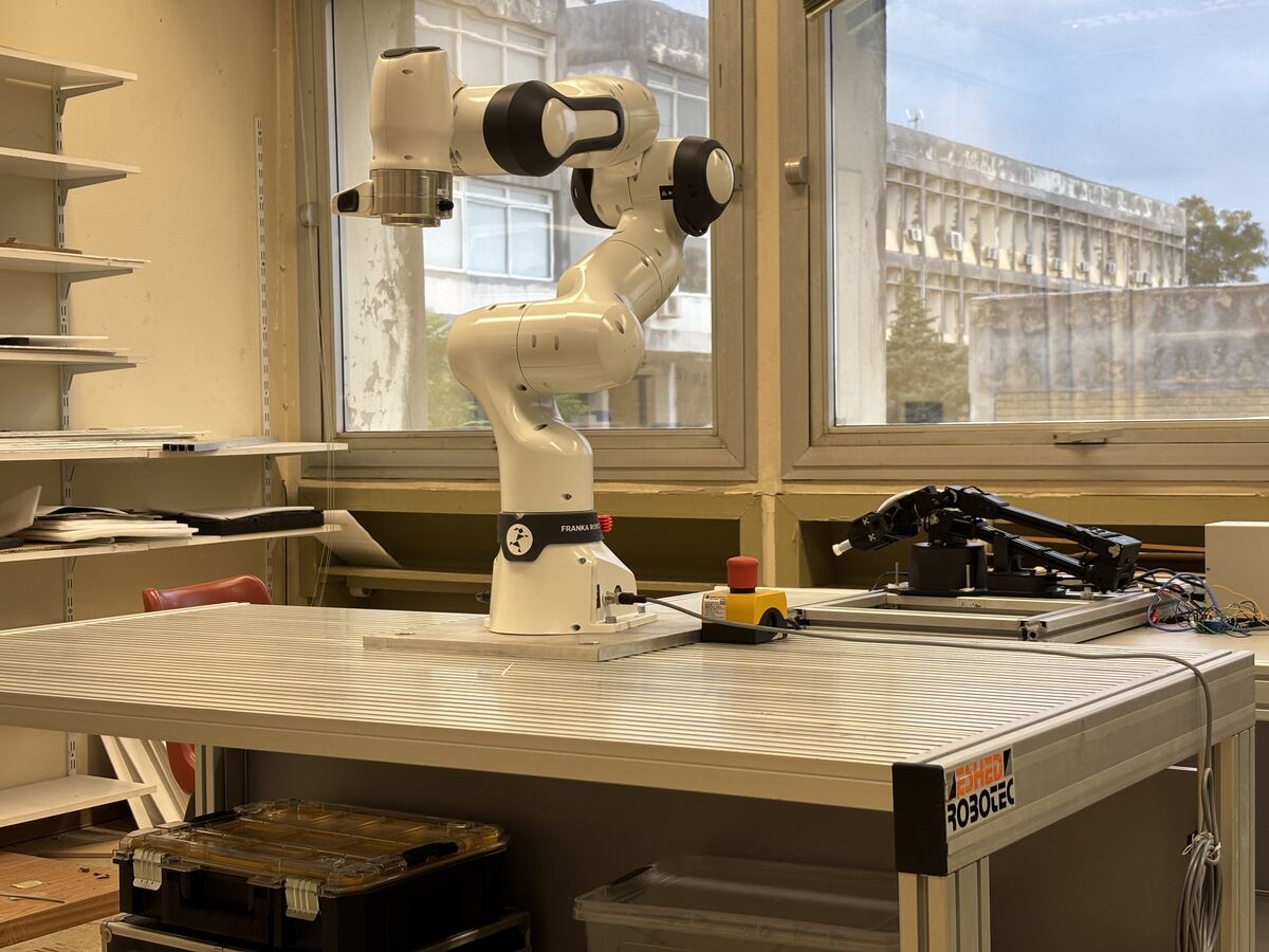 Franka Panda Research 3 robot arm in the laboratory